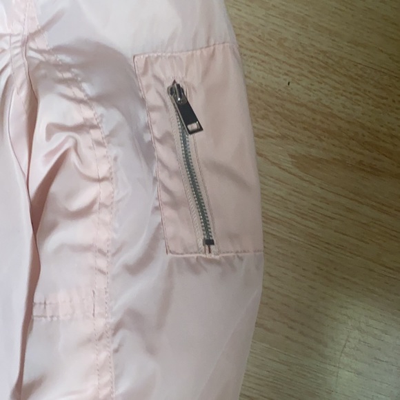 Bomber jacket / peach 🍑 color - Picture 4 of 5